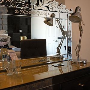 Private Bathroom King Room